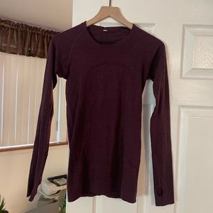 Lululemon Swiftly Tech Long-Sleeve Shirt - Maroon - size 6